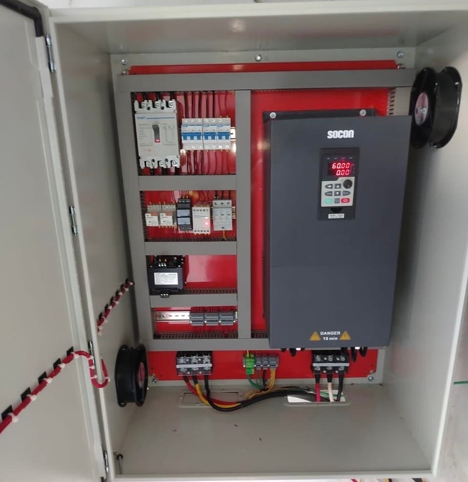 Instalación y Mantenimiento de Equipos Eléctricos y Electrónicos - imagen 1